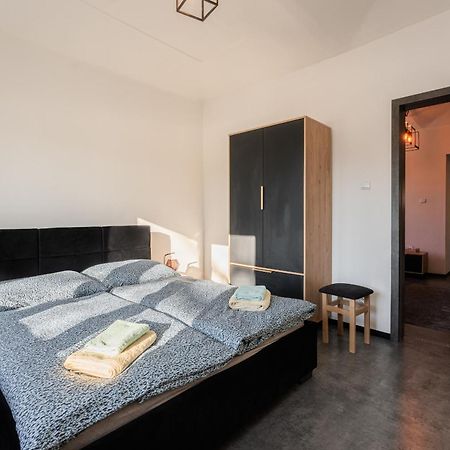 Apartmany Praha-Modrany Kültér fotó