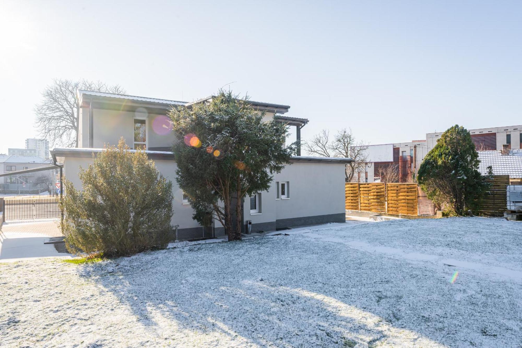 Apartmany Praha-Modrany Kültér fotó
